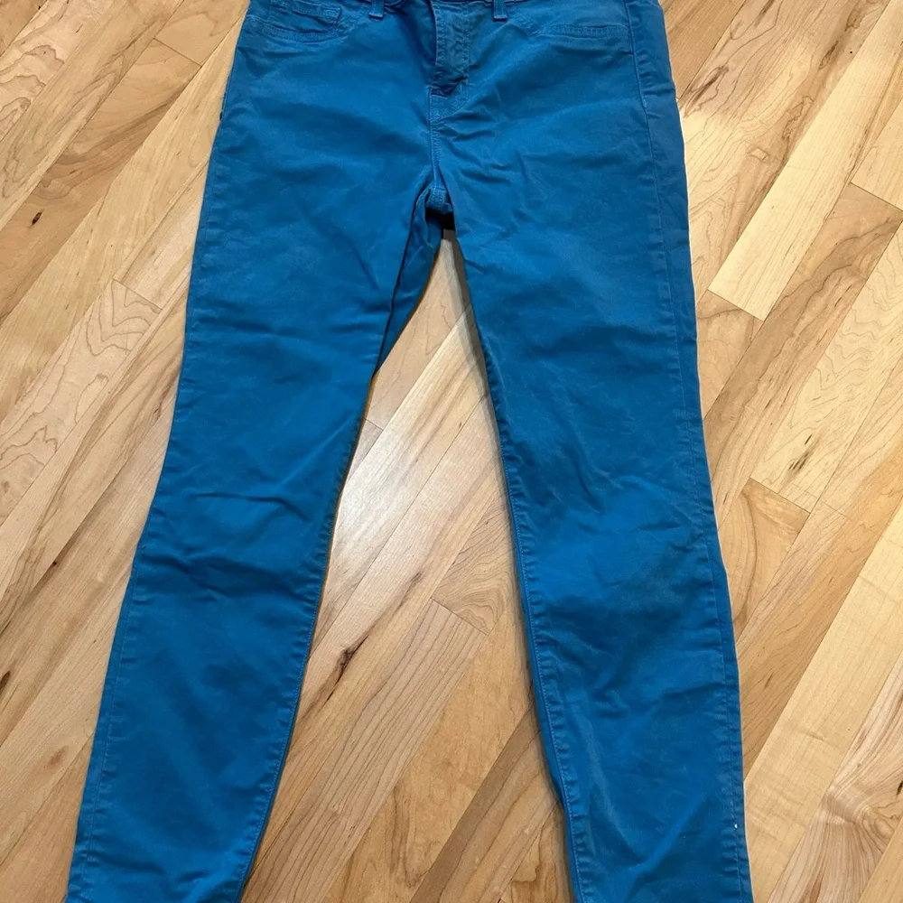 Assorted Denim Jeans Collection - Picture 5 of 5